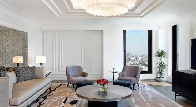 Двухместный люкс Royal c 1 комнатой с балконом и с красивым видом из окна The St. Regis Amman