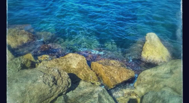Коттедж с 2 комнатами Casa Vacanze a 100 m dal mare