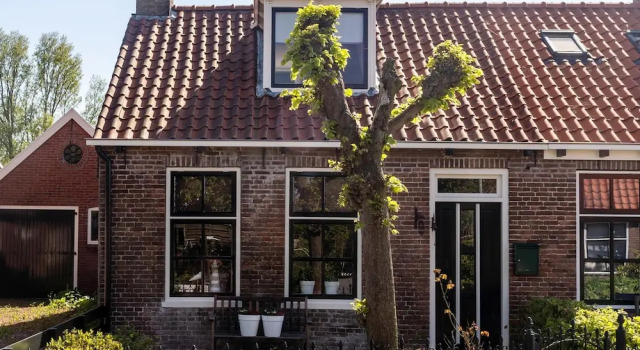 Holiday Home in Paesens for 8 Person, Rezervovat Rekreační dům Chaty v Friesland, Chalupa