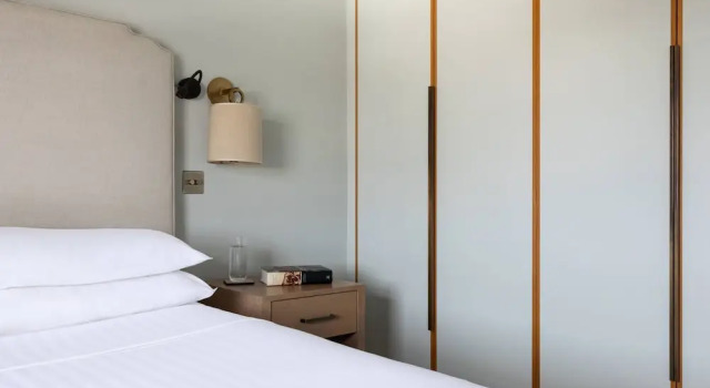 Cornwall Gardens Xxiii by Onefinestay, Забронировать Отель Отели Лондона 4 звезды, рядом с Имперский колледж Лондона, 4*