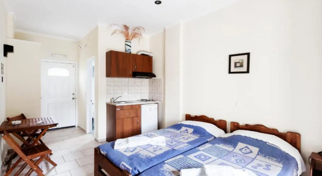 Despina Studio with Kitchenette Raxes #3, Đặt Khách sạn Christos Hy Lạp