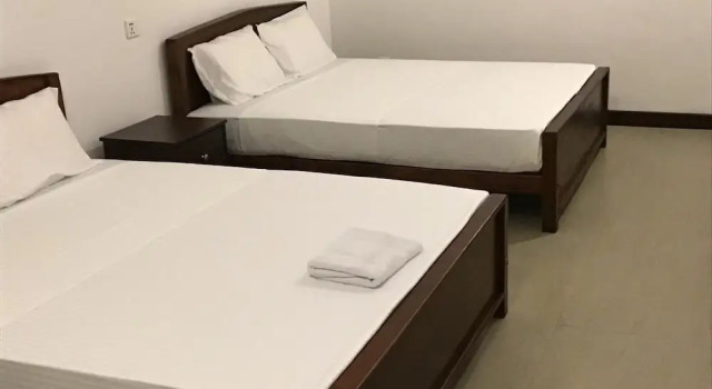 Canalside Villa & Guest House, Забронировать Гостевой дом Гинигатена округ Нувара-Элия