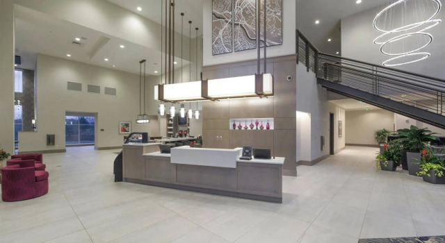 Hyatt Place Asheville/Downtown, Забронировать Отель Отели Ашвилл с бассейном, рядом с Театр Diana Wortham Theatre, Бассейн