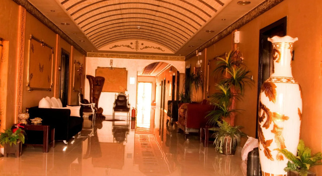 Comfort Inn Taawn, Buchen Sie Hotel Riad 