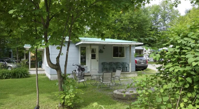 Шале Camping Chalets Lac St-Augustin