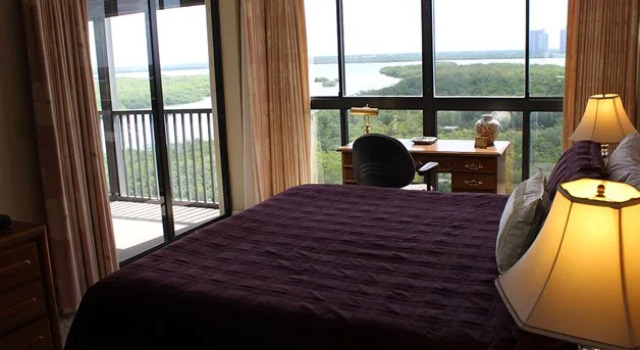 Bay Harbor Club 5A - 2 Br Condo