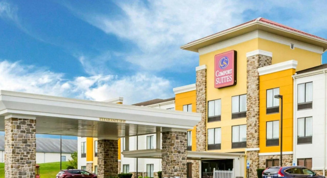 Люкс Comfort Suites Lancaster Amish Country
