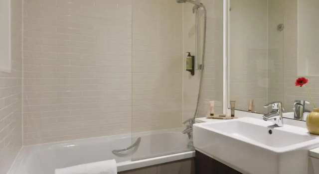 Двухместный номер Classic Citadines Montparnasse Paris