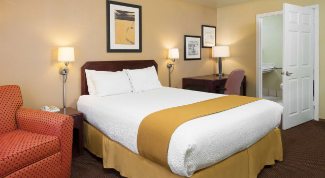Days Inn by Wyndham Pinole Berkeley, Prenota Hotel Pinole San Francisco Bay Area