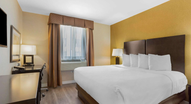 Двухместный номер Standard Best Western Plus Plaza Hotel