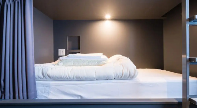Кровать в общем номере BON Hostel