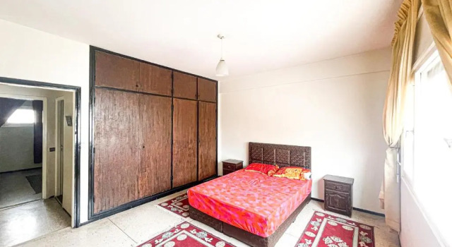 Appartement centre ville Agadir 85m², Забронировать Апартаменты/квартира Отели Агадира с парковкой, рядом с House of Activities Association Club, Парковка