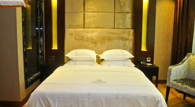 Yi Yun Hotel, Boek Hotel Goedkope hotels in Guangdong