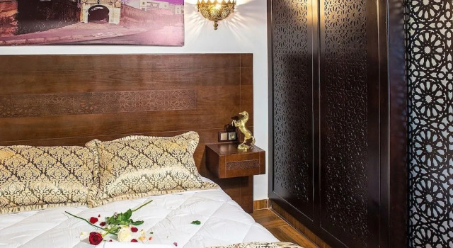 Riad El Manantial, Varaa Hotelli Tétouan Tanger-Tetouan