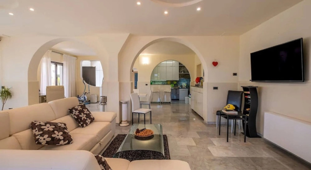 Villa Ark Luxury Villa With Private Pool, Buchen Sie Villa SPA-Hotels in Alliste, SPA