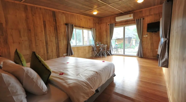 Номер Standard с видом на сад Reewa Waree Resort