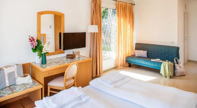 Семейный номер Standard с видом на море Hotel Moresco