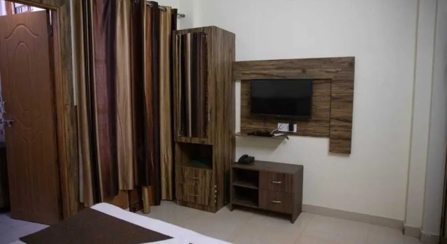 Люкс Executive Home Stay Green View Doon