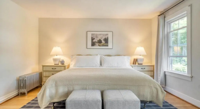 Cordelia by AvantStay Amazing Backyard 10mins from Stockbridge, Buchen Sie Ferienhaus Hotels in New England mit Parkplatz, Parkplätze