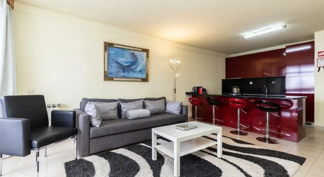 Turigarden Flat in the Center of Olhos Agua, Boek Appartement Hotels in Albufeira met parkeren, Parkeren