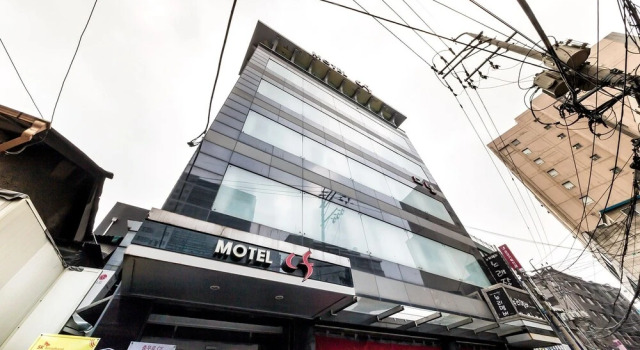 Hotel CF, Забронировать Отель Отели и гостиницы Сеула, рядом с Здание Намсан администрации города Сеул, Отель