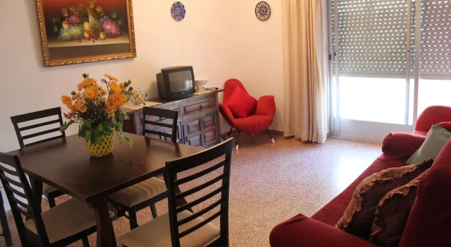 172 Holiday Beach, Забронировать Отель Отели Дения с бассейном, Бассейн