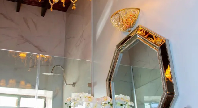 Люкс Luxury Hotel Industria