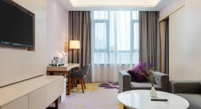Люкс Deluxe Lavande Hotels Jieyang Rongcheng Danpu Branch