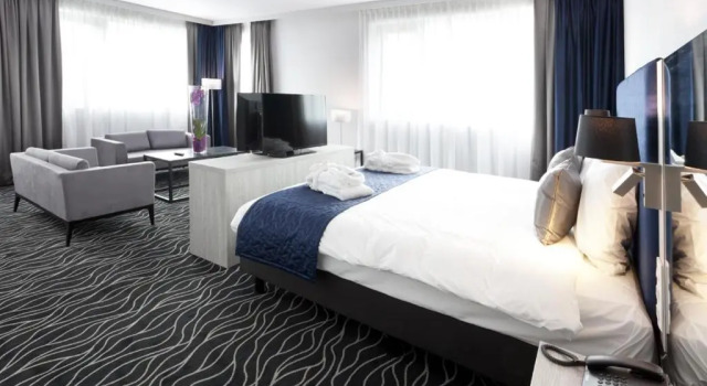 Двухместный люкс Van der Valk Hotel Mons Congres & Spa