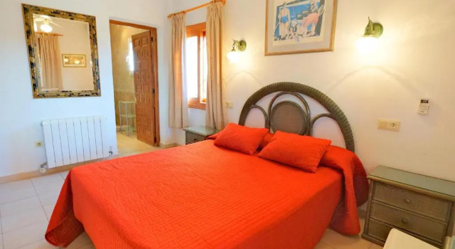 La Madrugada - Luxury Moraira Villa With Sea Views and Private Heated Pool, Забронировать Вилла Морайра Коста-Бланка