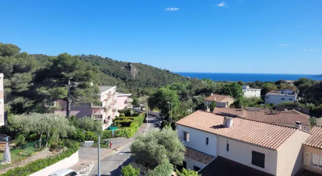 Апартаменты Beau 2 pièces calme avec vue mer imprenable et garage - Beautiful 2 room apartment with stunning sea view and garage