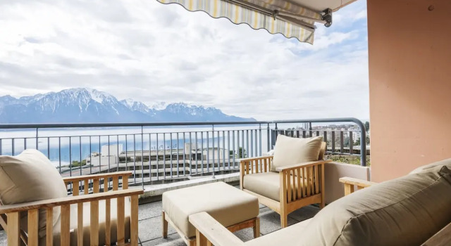 Апартаменты Alpine Stunning Apartment in Montreux