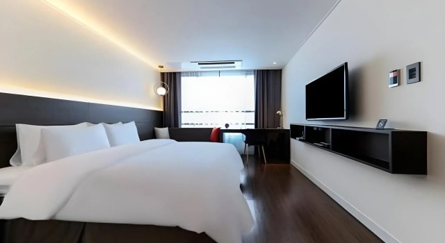 Hotel The Grang Jungmun, Забронировать Отель Отели Согвипхо с парковкой, рядом с Отель и казино Shilla, Парковка