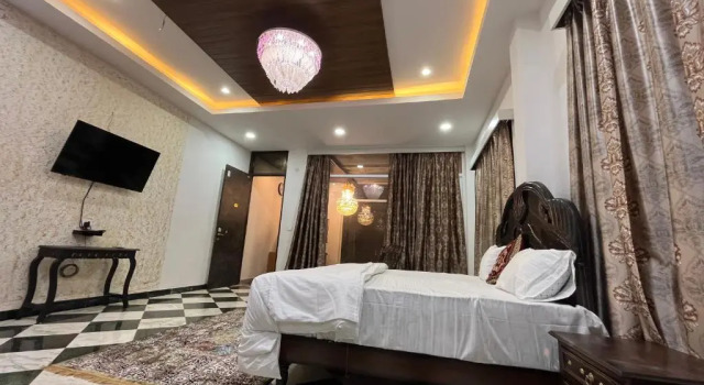Люкс Vaaidehi Premium Stay