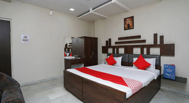 OYO 23385 The Prestige Hotel & Convention
