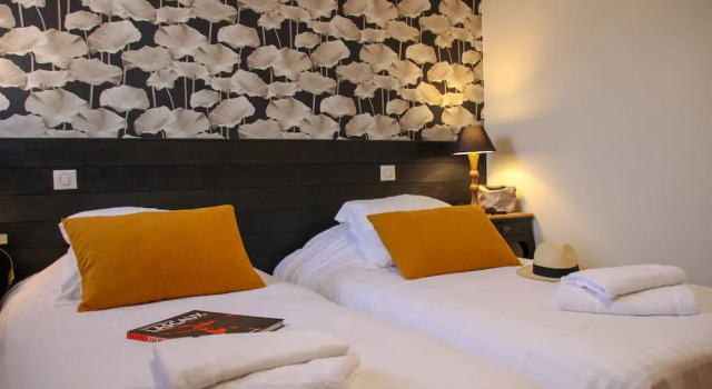 Люкс Superior Aux Bories de Marquay, chambres dhôtes B&B avec piscine et SPA près de Sarlat
