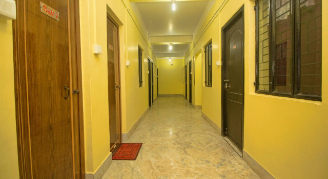 OYO 63951 Maa Sarada Lodge, Prenota Hotel Siliguri West Bengal