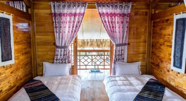 Кровать в общем номере Khen Mong Nature Hotel