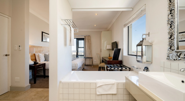 Harbour House Hotel