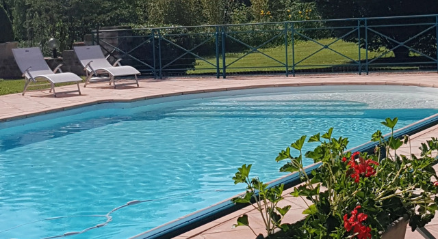 Moulin du Soustre, Varaa Hotelli Hotellit Correze aamiaisella, Aamiainen
