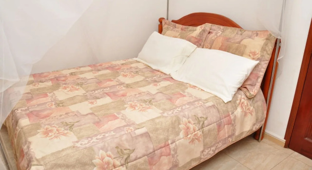 Апартаменты Deluxe Muyenga Luxury Vacation Home