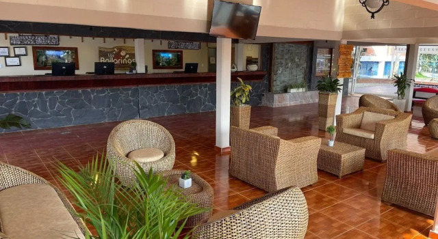 Hotel Campestre Las Bailarinas, Boek Hotel Montenegro 