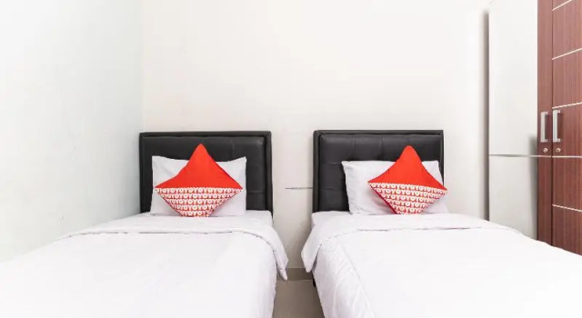 OYO 1975 Bale Ikite, Book Hotel Hotels in Sulawesi with Parking, Parking