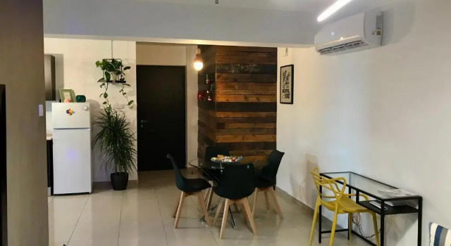Апартаменты c 1 комнатой Fat Cow Apartment 101