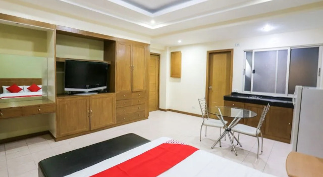 Oyo 389 Alley 8, Забронировать Отель Макати 