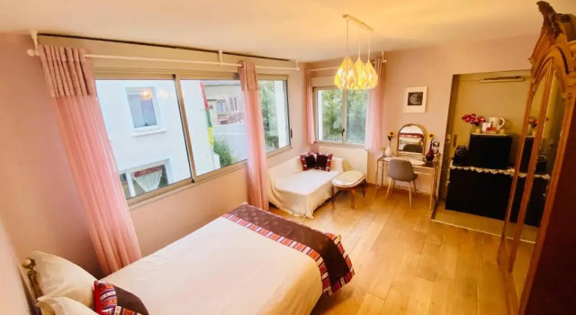 Двухместный номер Standard с видом на сад Reims Sherpa Guest House