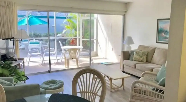 Номер Standard с видом на внутренний двор Coconuts Beach Resort
