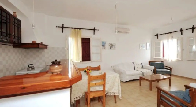 Апартаменты с балконом Rallis Apartments