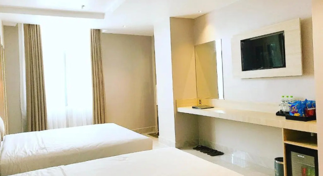 Holiday 2 Hotel