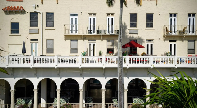 Tropicals of Palm Beach, Забронировать Апартаменты/квартира Апартаменты Палм-Бич, Апартаменты/квартира